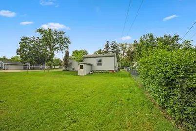 2039 12th Avenue, Monroe, WI 53566 - Photo 36