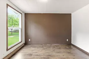329 9th Ave, Nekoosa, WI 54457 - Photo 6