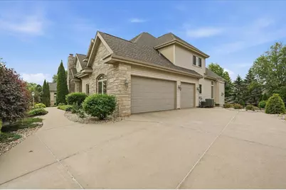 9715 Red Sky Drive, Madison, WI 53562 - Photo 8