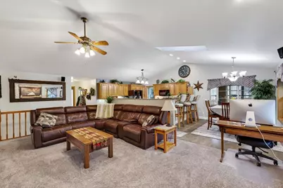 3215 Conservancy Estates Lane, Sun Prairie, WI 53590 - Photo 14