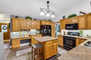 3215 Conservancy Estates Ln, Sun Prairie, WI 53590 - Photo 18