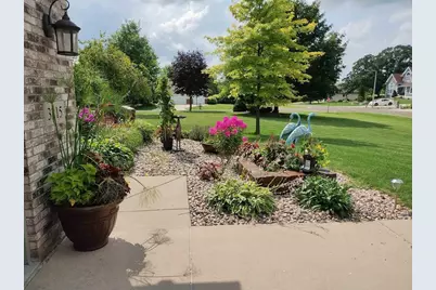 3215 Conservancy Estates Lane, Sun Prairie, WI 53590 - Photo 6