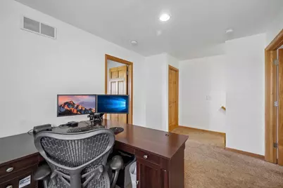 976 Stonehaven Drive, Sun Prairie, WI 53590 - Photo 20