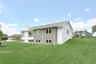 772 N Waveland Rd, Janesville, WI 53548 - Photo 8