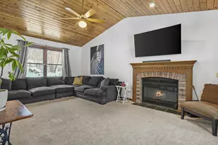6202 Rivercrest Dr, Mcfarland, WI 53558 - Photo 12