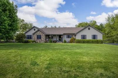 4509 E Palakwia Drive, Janesville, WI 53546 - Photo 2
