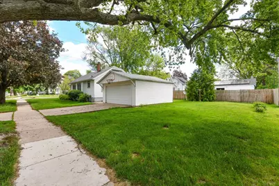 1521 Mineral Point Avenue, Janesville, WI 53548 - Photo 24