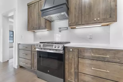 7710 Larkspur Lane, DeForest, WI 53532 - Photo 10