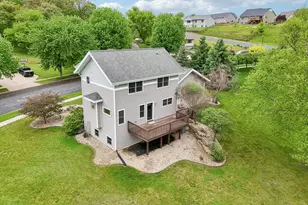 2436 Tanna Rain Cir, Reedsburg, WI 53959 - Photo 4