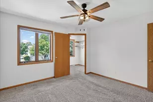 417 Cherry Hill Dr, Madison, WI 53717 - Photo 14