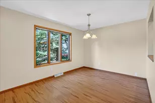 417 Cherry Hill Dr, Madison, WI 53717 - Photo 6