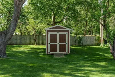 640 Adventure Court, Beloit, WI 53511 - Photo 8