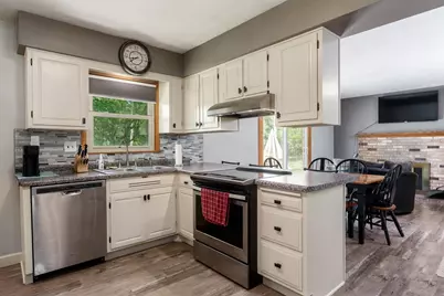 640 Adventure Court, Beloit, WI 53511 - Photo 20