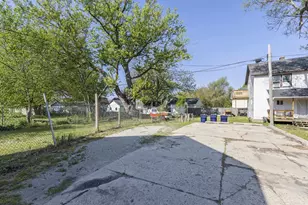 306-308 Center Ave, Janesville, WI 53548 - Photo 6