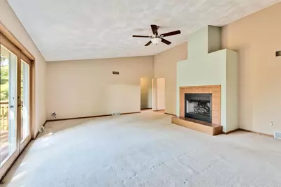 629 W Mohawk Trail, DeForest, WI 53532 - Photo 10
