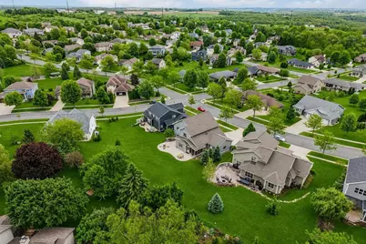 204 Westmorland Drive, Mount Horeb, WI 53572 - Photo 36