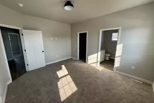 6614 Ramshorn Dr, DeForest, WI 53532 - Photo 14