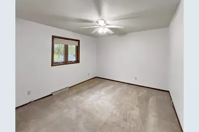 2802 S Felker Avenue, Marshfield, WI 54449 - Photo 8