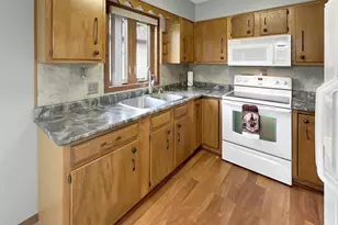 2802 S Felker Ave, Marshfield, WI 54449 - Photo 6