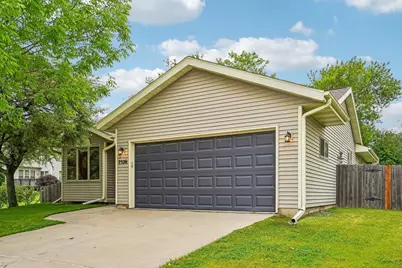 7526 Crawling Stone Road, Madison, WI 53719 - Photo 4