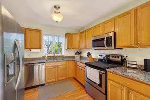 828 Dunn Ave, Oregon, WI 53575 - Photo 10