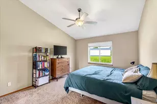 823 Vista Ridge Dr, Mount Horeb, WI 53572 - Photo 18