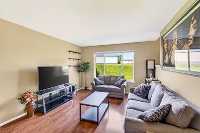 823 Vista Ridge Drive, Mount Horeb, WI 53572 - Photo 4
