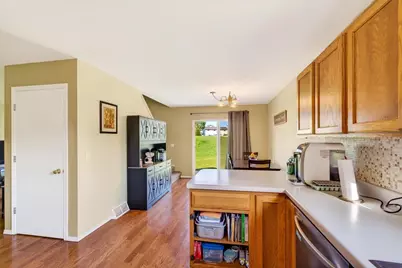 823 Vista Ridge Drive, Mount Horeb, WI 53572 - Photo 12