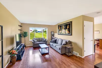 823 Vista Ridge Drive, Mount Horeb, WI 53572 - Photo 2