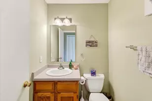 823 Vista Ridge Dr, Mount Horeb, WI 53572 - Photo 10