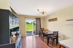823 Vista Ridge Dr, Mount Horeb, WI 53572 - Photo 14
