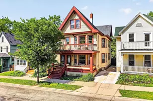 307 S Baldwin St, Madison, WI 53703 - Photo 2