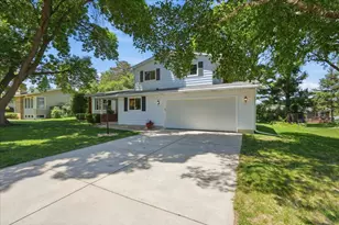 3614 Rolling Hill Dr, Middleton, WI 53562 - Photo 4