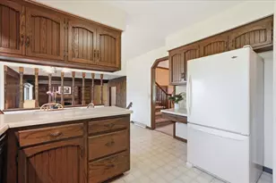 3614 Rolling Hill Dr, Middleton, WI 53562 - Photo 16