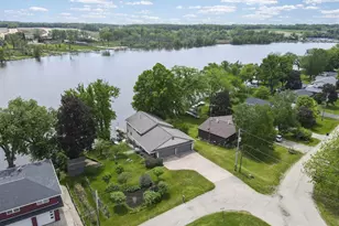1300 E Mound Dr, Edgerton, WI 53534 - Photo 2