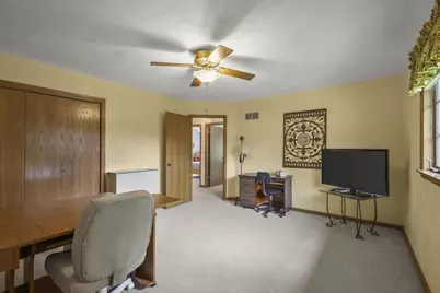 1300 E Mound Drive, Edgerton, WI 53534 - Photo 28