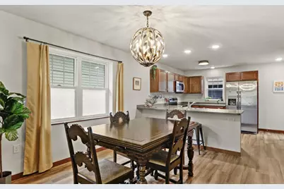 2427 Allied Drive, Madison, WI 53711 - Photo 12