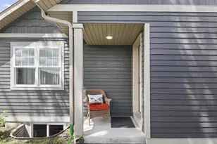 2427 Allied Dr, Madison, WI 53711 - Photo 30
