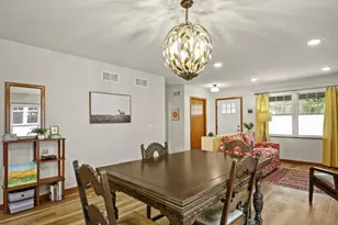2427 Allied Dr, Madison, WI 53711 - Photo 14