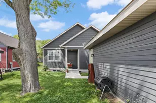2427 Allied Dr, Madison, WI 53711 - Photo 34