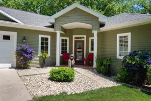 2090 Yahara Dr, Stoughton, WI 53589 - Photo 4