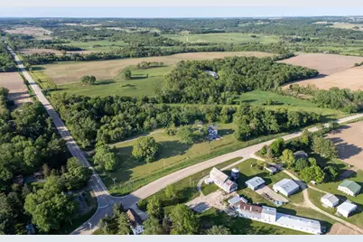 2844 County Road J, Verona, WI 53593 - Photo 4