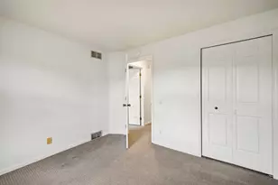 6808 Old Sauk Ct, Madison, WI 53717 - Photo 14