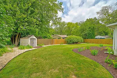 6622 Franklin Avenue, Middleton, WI 53562 - Photo 2