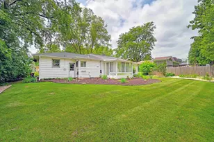 6622 Franklin Ave, Middleton, WI 53562 - Photo 4