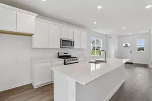 520 Oak Opening Dr, Stoughton, WI 53589 - Photo 8