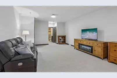 N842 Golf Road #4, Prairie Du Sac, WI 53578 - Photo 32