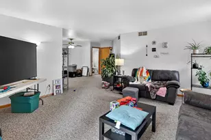 808B N Clover Ln, Cottage Grove, WI 53527 - Photo 18