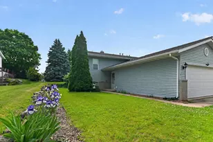808B N Clover Ln, Cottage Grove, WI 53527 - Photo 44