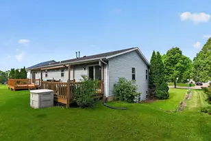 808B N Clover Ln, Cottage Grove, WI 53527 - Photo 46